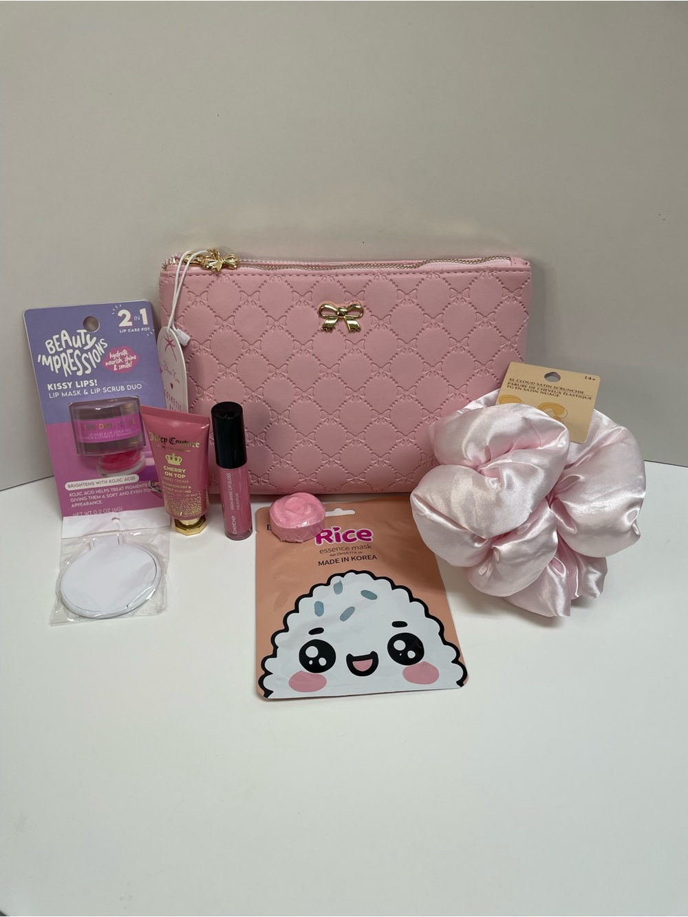 Pink Quilted Cosmetic Pouch Gift Set with Pink Lip Care Face Mask